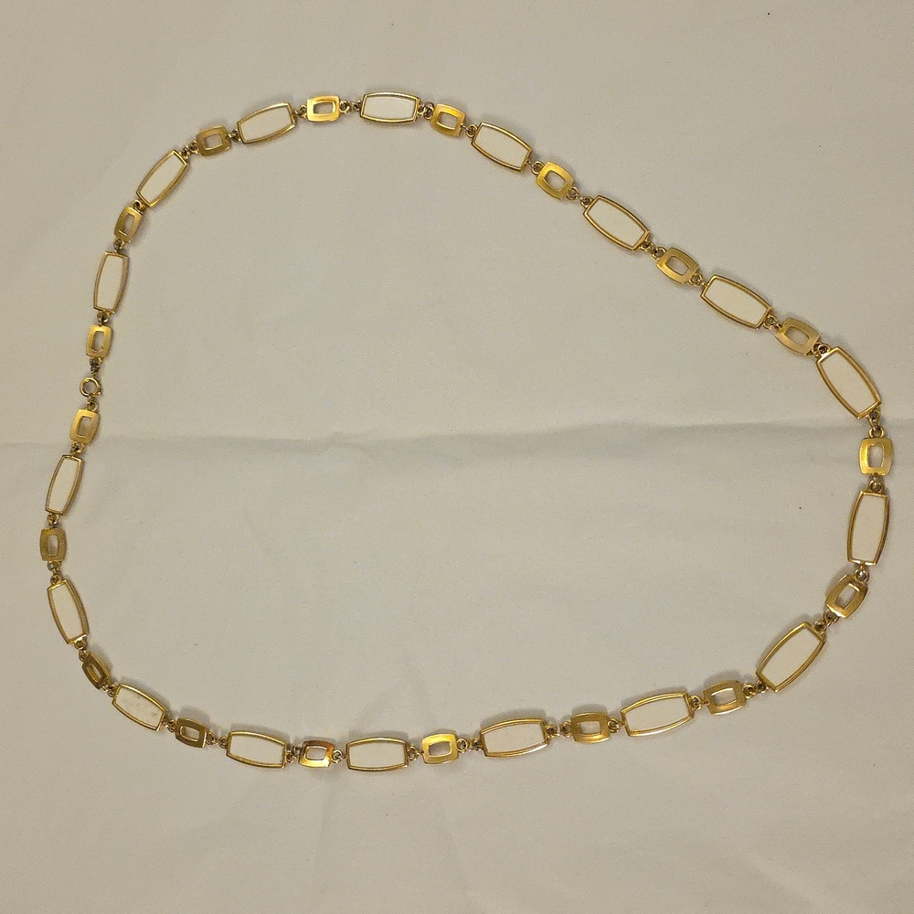 Vintage 70s White Gold Geometric Necklace
